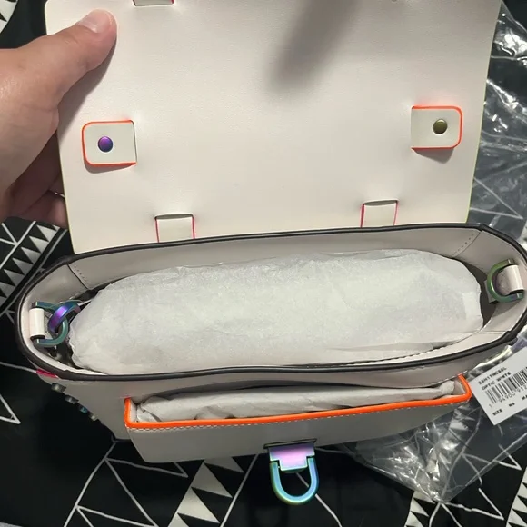 Michael Kors White Manhattan Bag